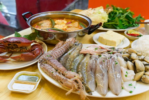 Lẩu hải sản